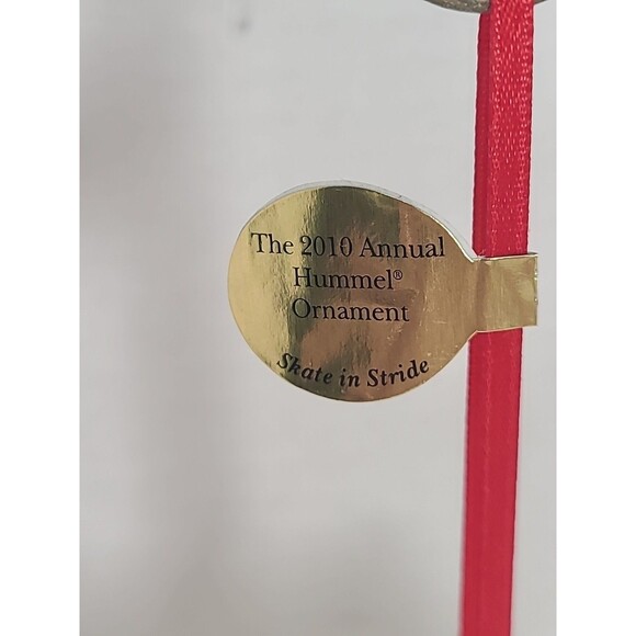 2010 M.J Hummel Skater In Stride Annual Ornament Porcelain Christmas W/box - Picture 2 of 6